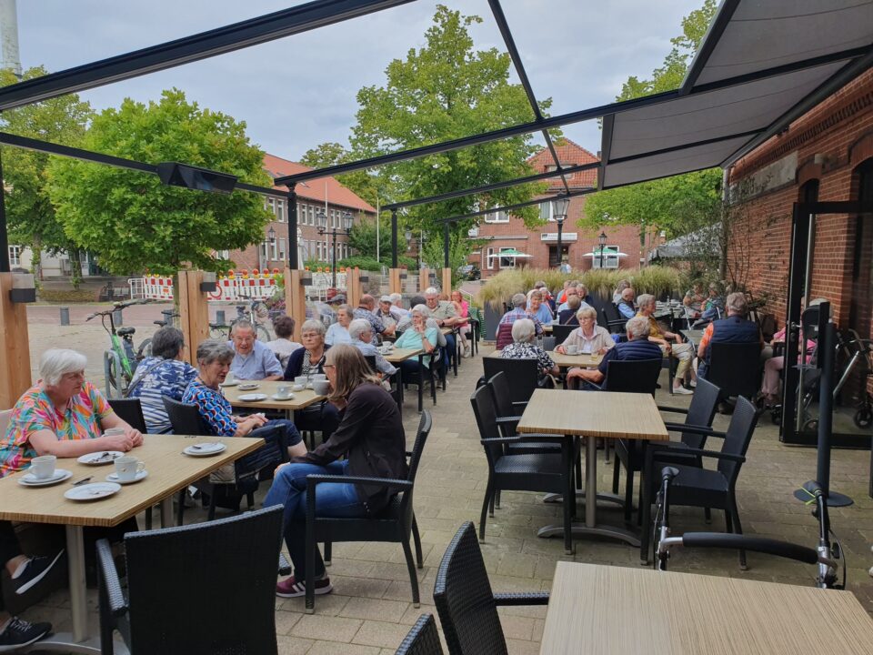 HVB - Tagesfahrt 07.08.2025 - Kaffeetafel Foto: Franz Buitmann