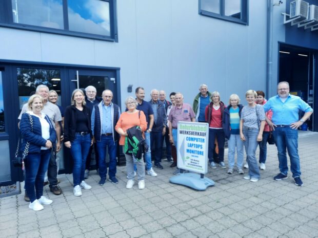 Fahrt zum Spezialisten für Aufbereitung von Firmen PC+Laptops.Foto Reinhard Rehkamp (7)